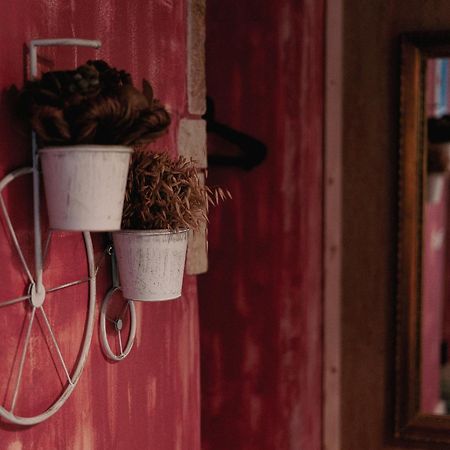 Antares Boutique Guesthouse Perama  Eksteriør bilde